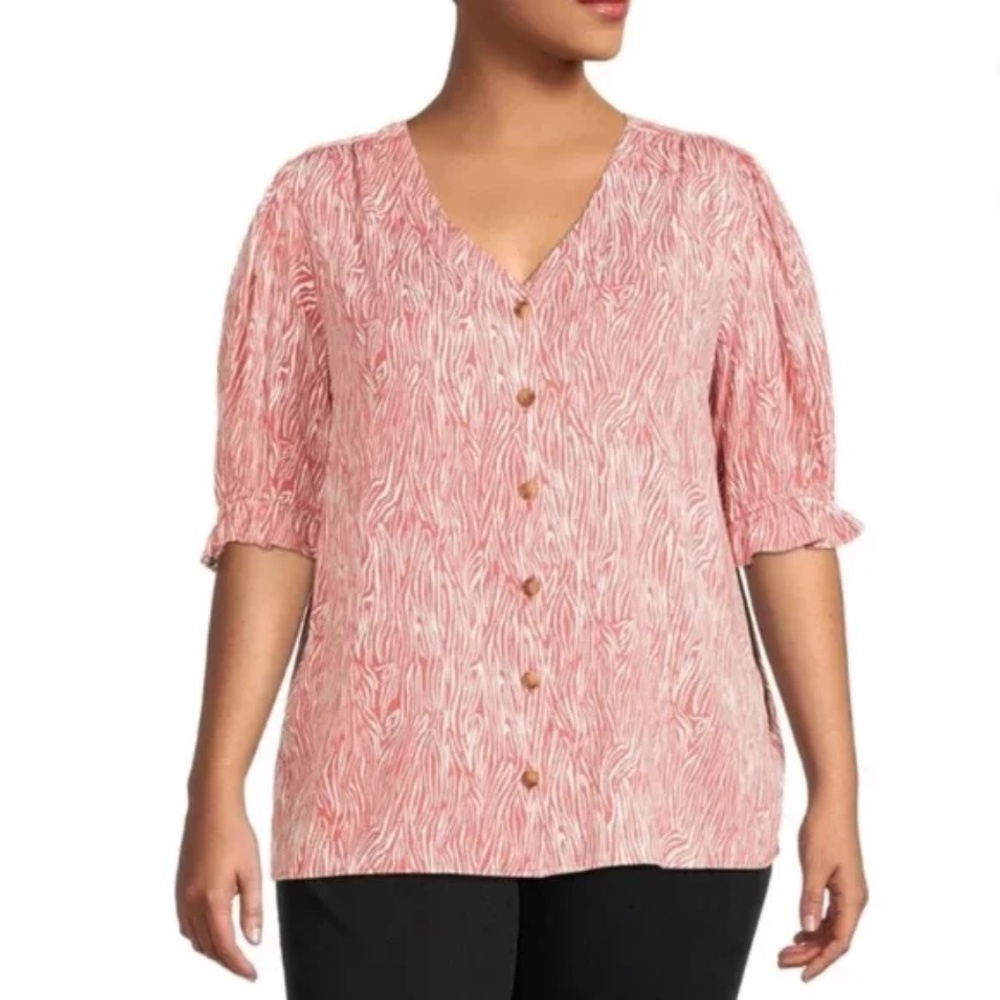 3/$25 Como Blu V Neck Button Down Top